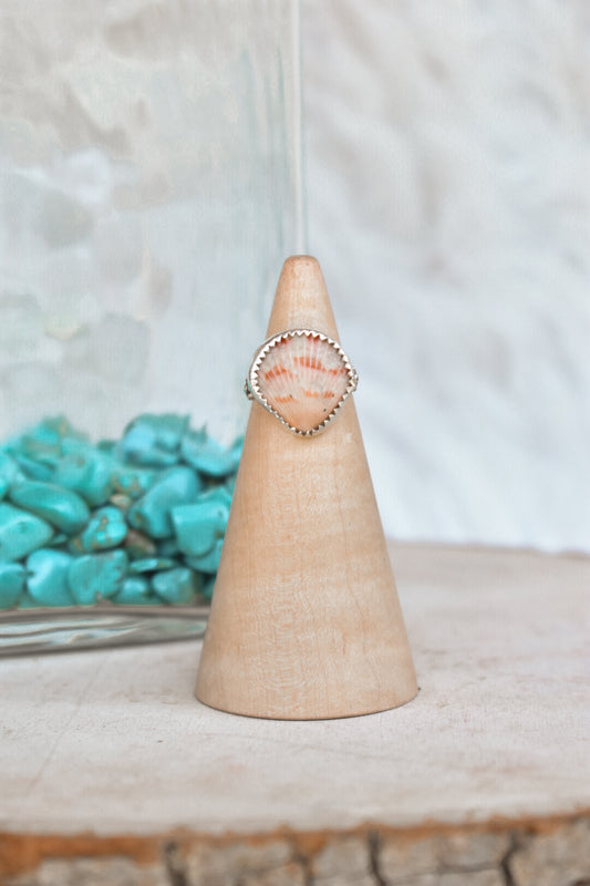 The Tide Ring size 5