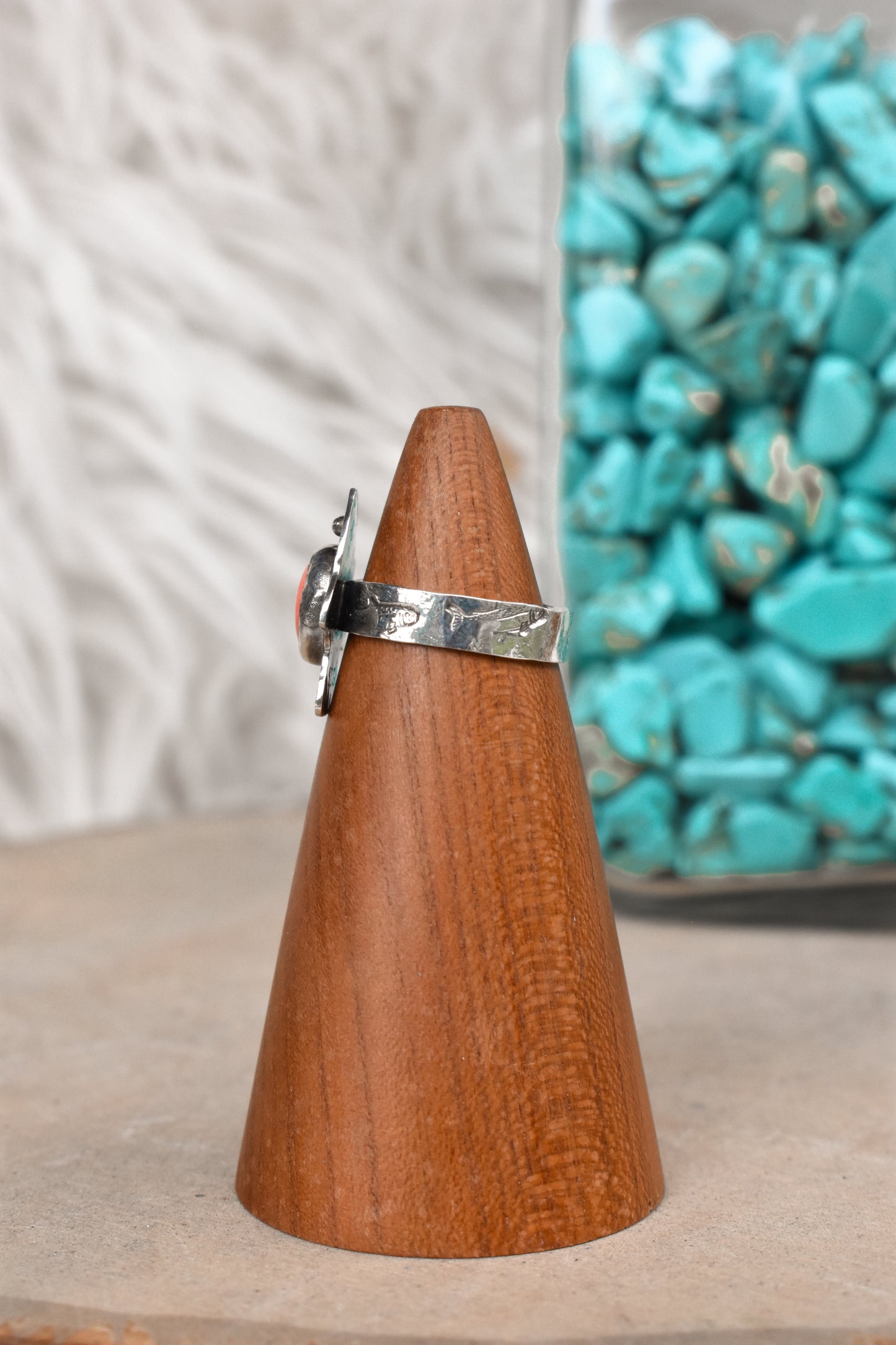 the goldfish ring size 6.5