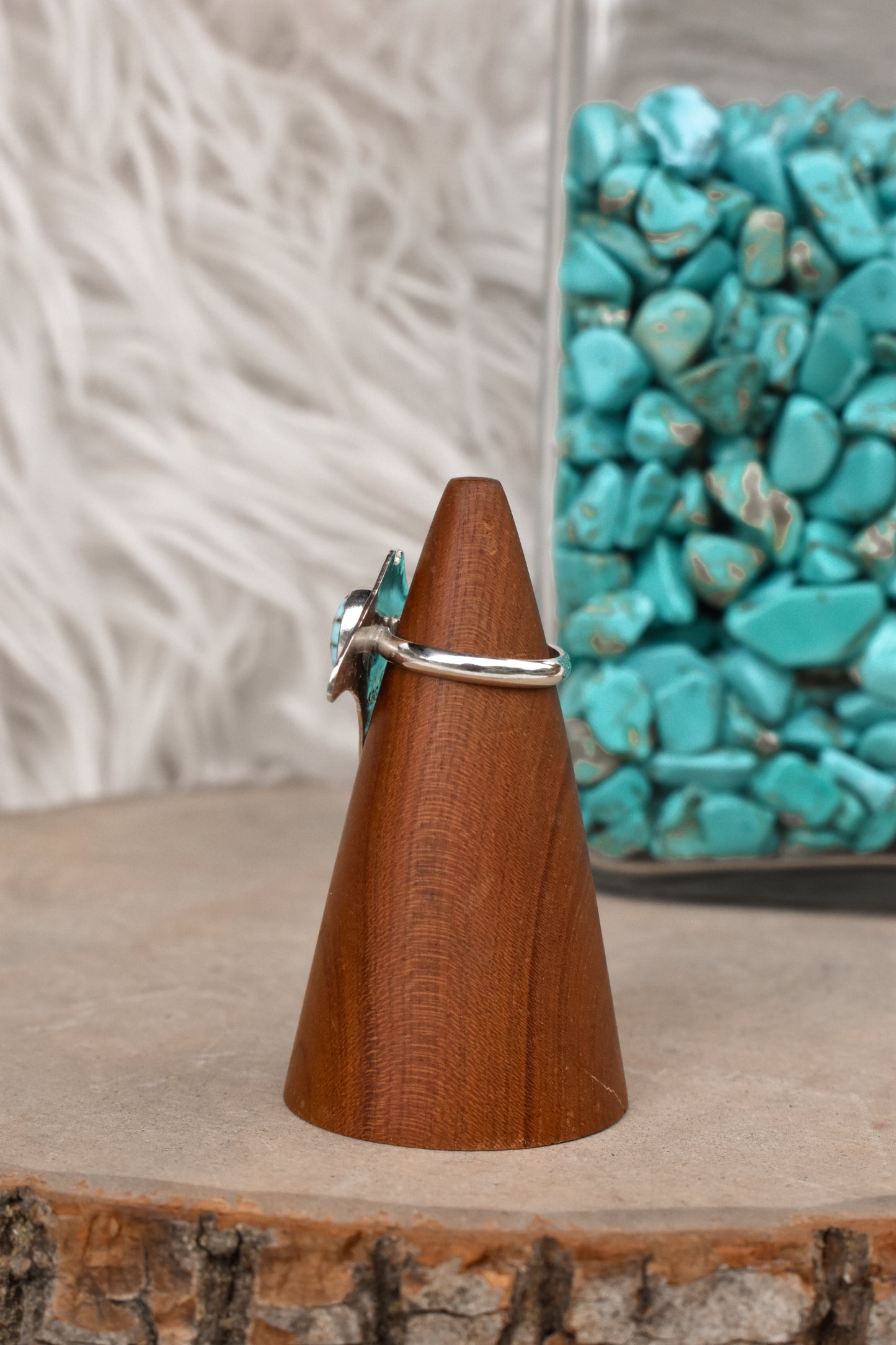 the sting ray ring size 6.5