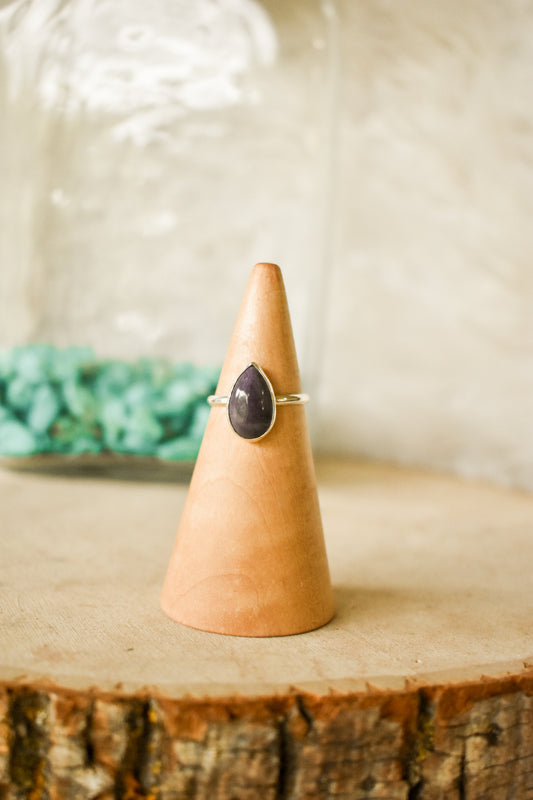 The Plum Ring size 8.5