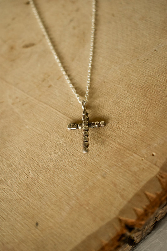 The Faith Necklace Variation 1