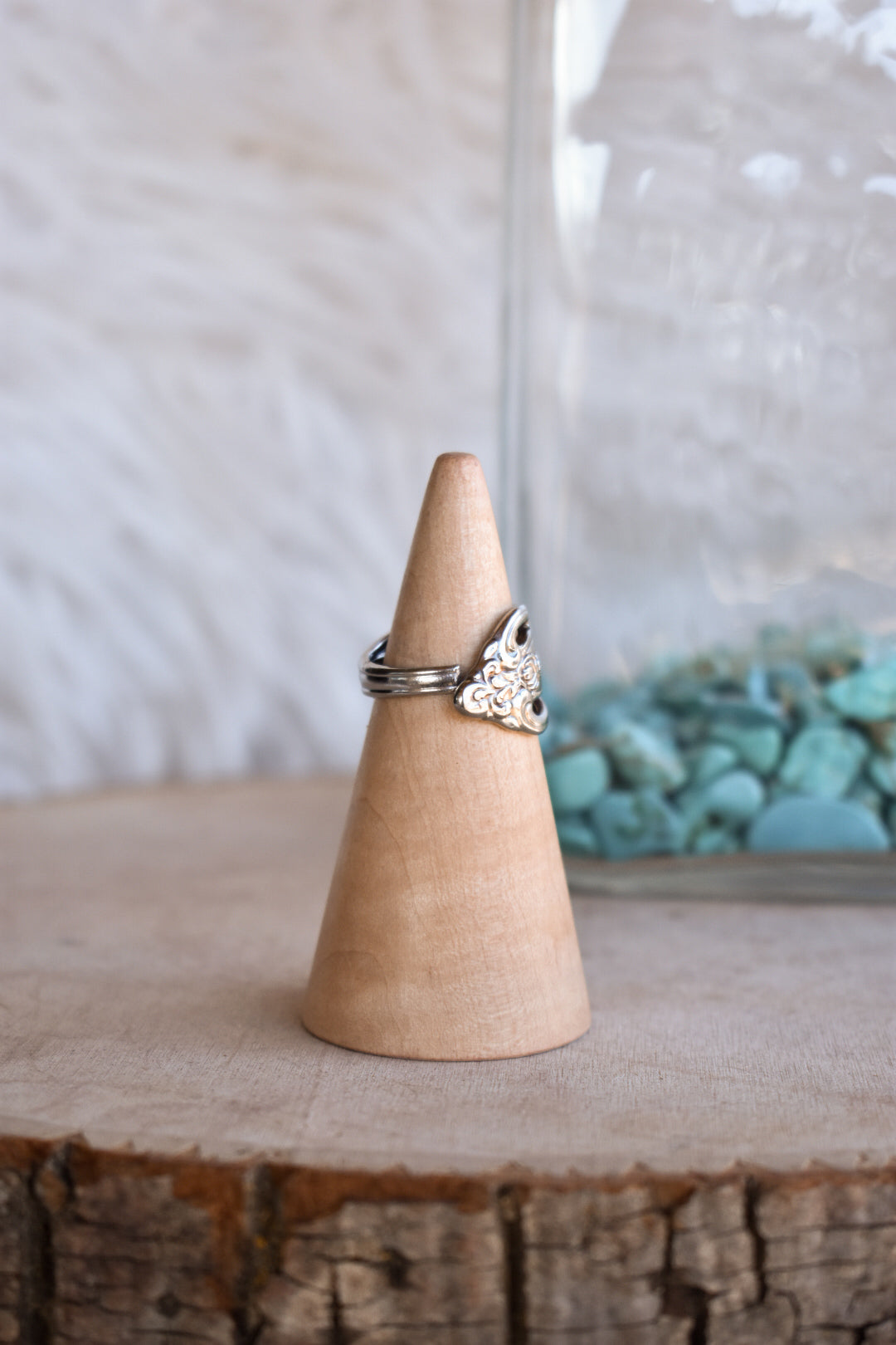 the scuttle ring size 8.5